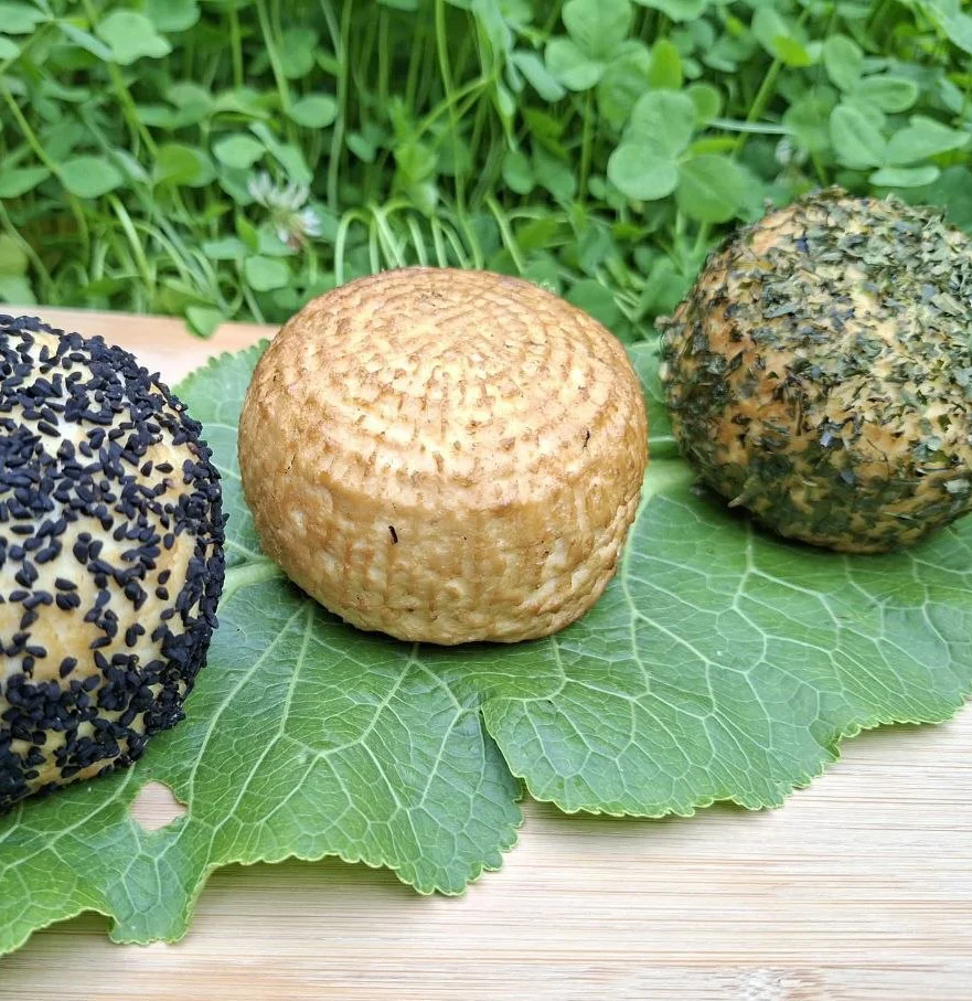 Ser wędzony typu włoskiego - naturalny